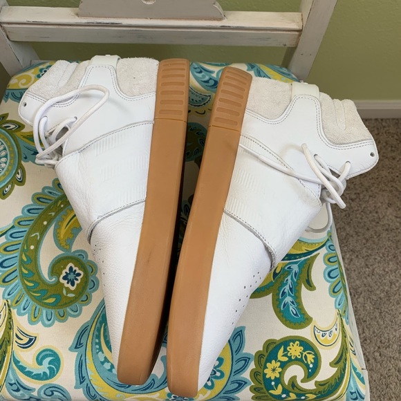 ADIDAS white shoes - Picture 4 of 11